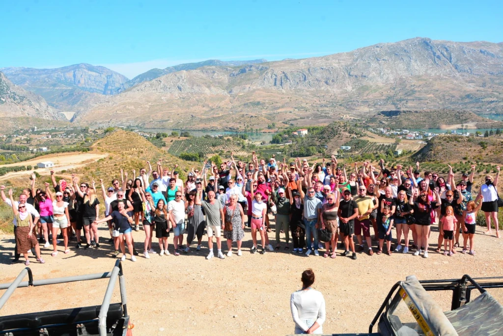 Safari in Jeep e Tour in Barca al Green Canyon