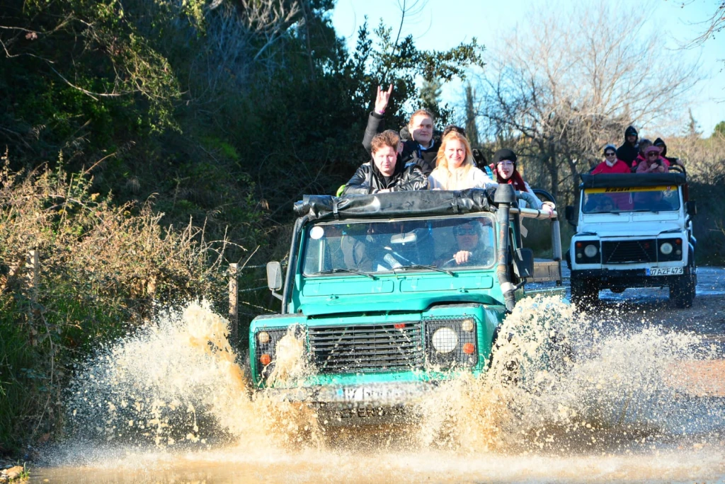 Safari in Jeep e Tour in Barca al Green Canyon