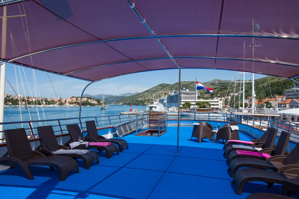 Dubrovnik to Split Mini Cruise 2026 – Luxury Croatia Blue Voyage Experience