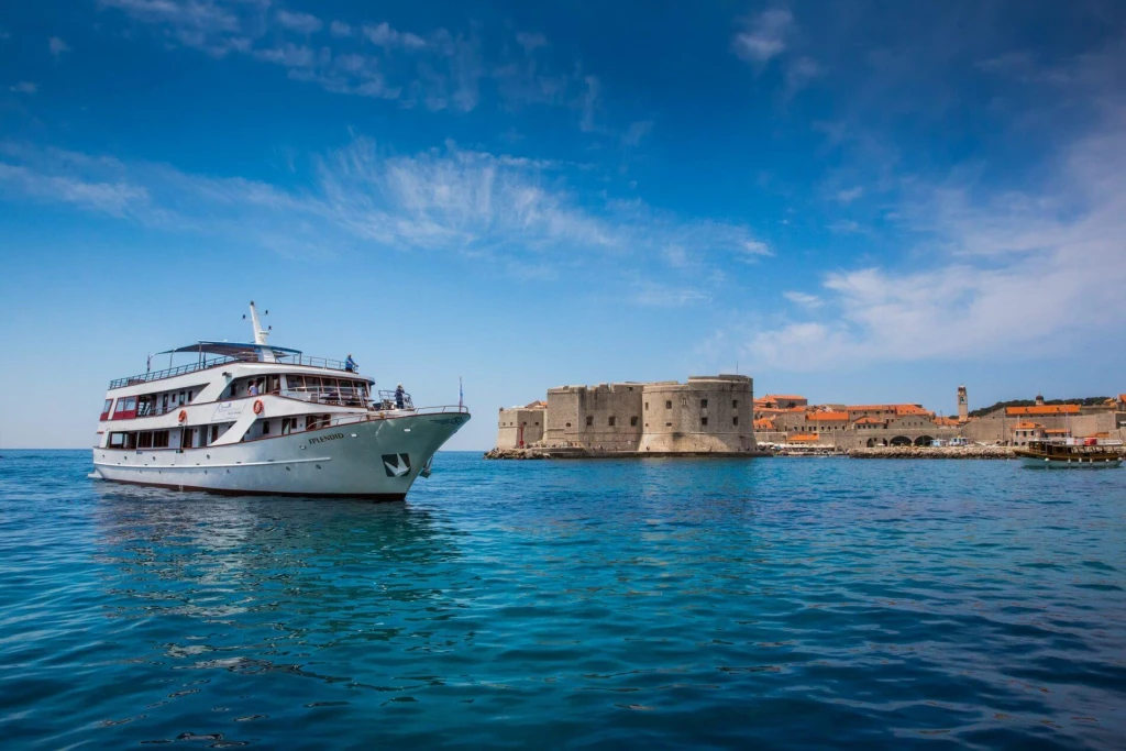 Dubrovnik to Split Mini Cruise 2026 – Luxury Croatia Blue Voyage Experience