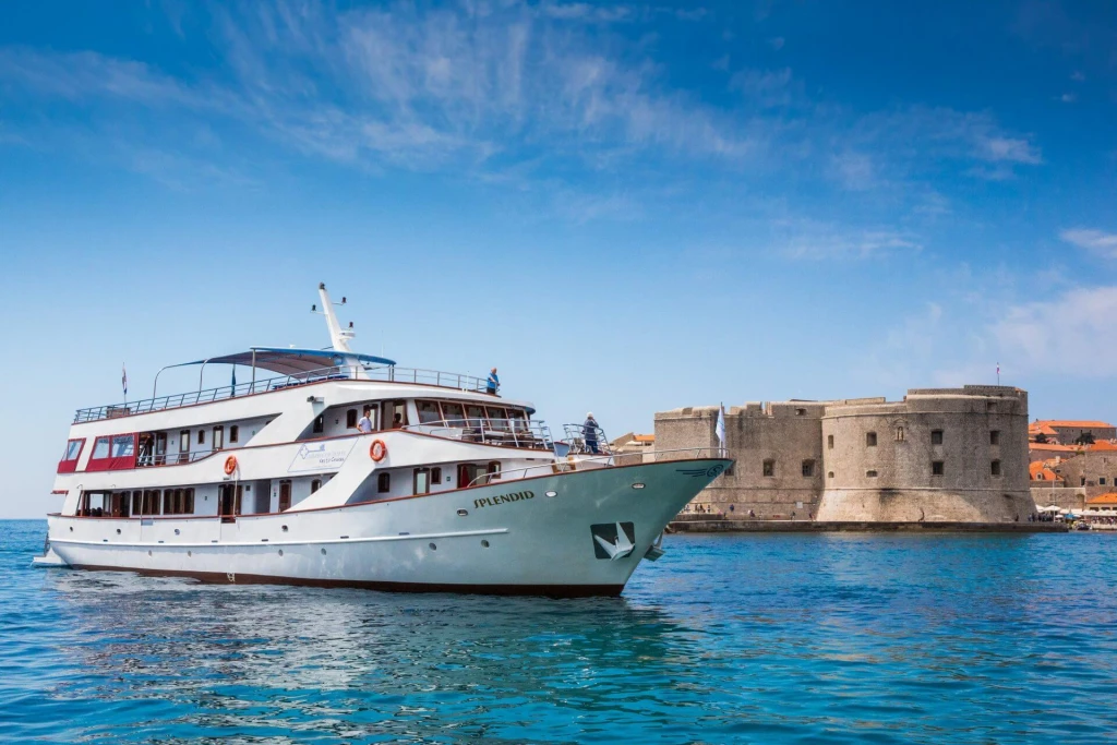 Dubrovnik to Split Mini Cruise 2026 – Luxury Croatia Blue Voyage Experience