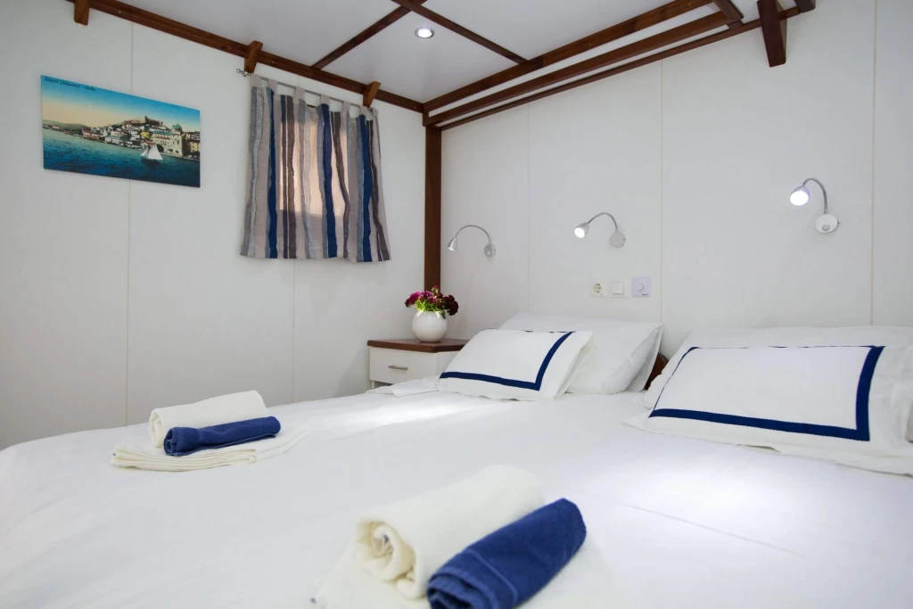 Split to Split 3 Nights Cruise 2026 – Luxury Croatia Blue Voyage Experience