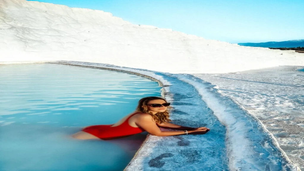 Excursion d'une journée à Pamukkale et Hiérapolis avec option en montgolfière