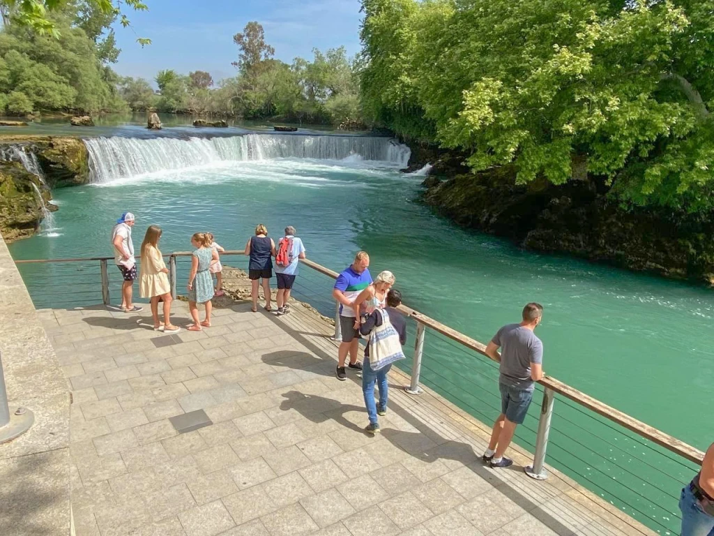 Side: Inland Life & Mix Tour with Local Lunch
