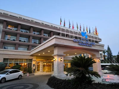 Crystal De Luxe Resort & Spa