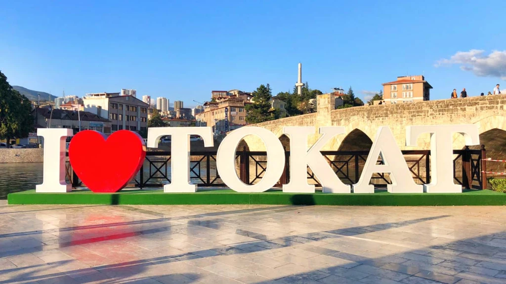 Tokat Amasya Çorum Turu / 2 Gece Otel Konaklamalı / Kocaeli  Çıkışlı