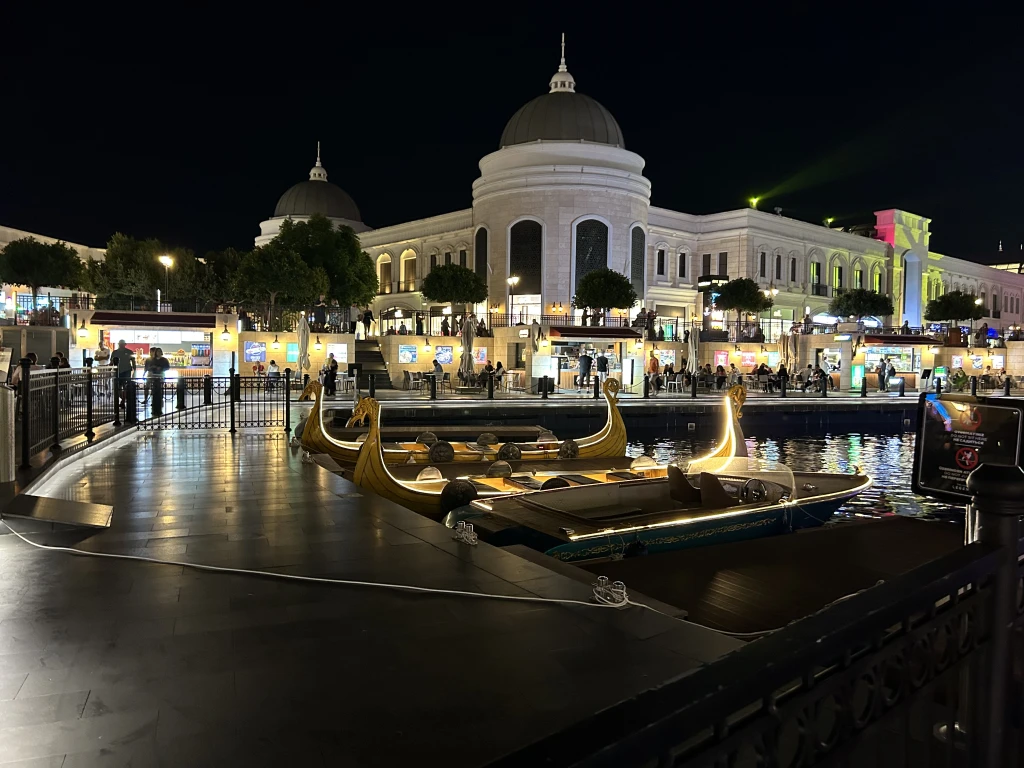 Land of Legends Night Show and Shopping Tour