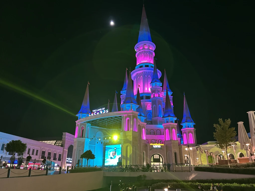 Land of Legends Night Show and Shopping Tour