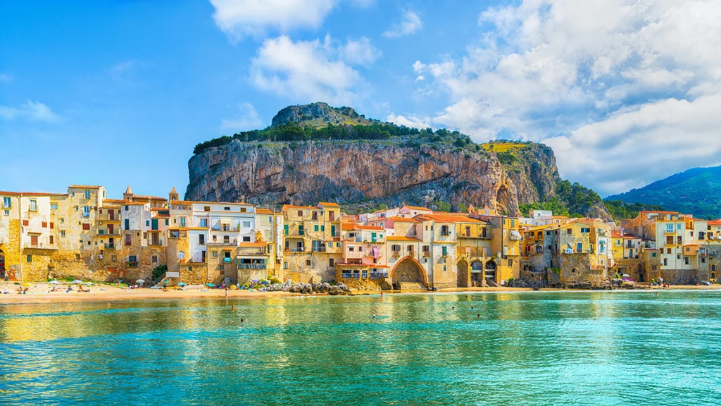 Italy & Malta Cruise - 8 Days from Valletta to Naples