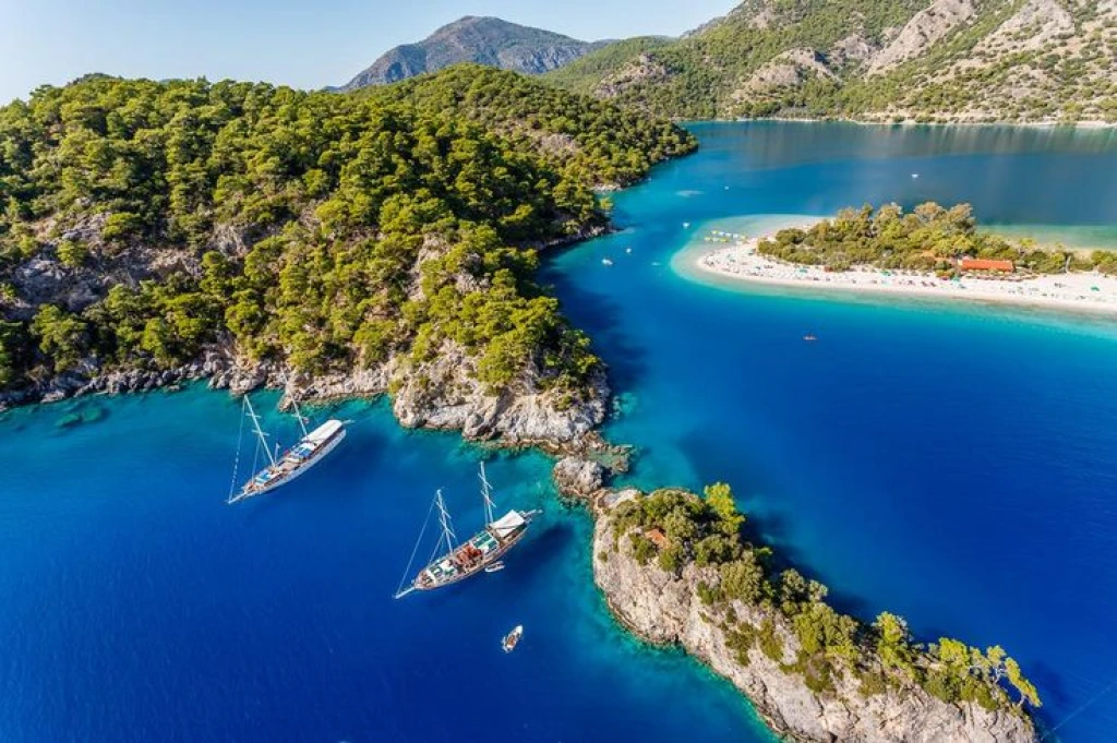 Ölüdeniz  Kelebekler Vadisi Tekne Turu