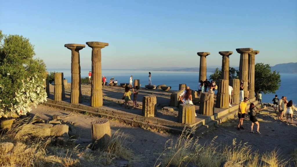 Kurban Bayramı Özel Kaz Dağları Assos Truva Çanakkale Şehitlik Turu 1 Gece Otel Konaklamalı