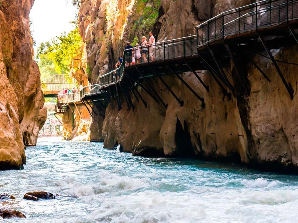 Otobüs ile Saklıkent Tlos Antik Kent Turu
