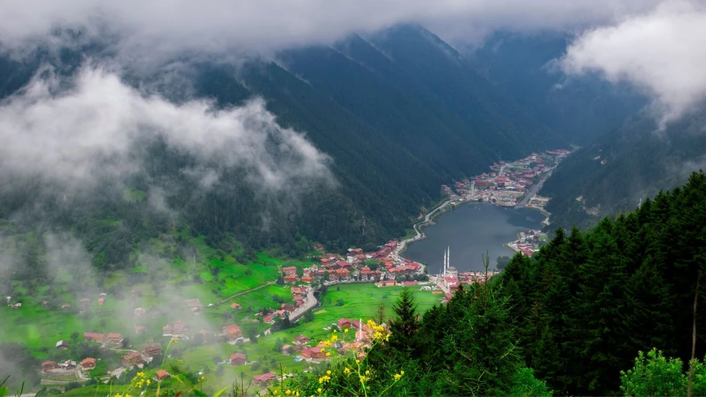 Kurban Bayramı Özel Otobüslü İstanbul Çıkışlı  İkonik Karadeniz Yaylalar & Batum Turu 3 Gece Konaklamalı