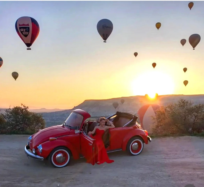Vintage Car Sunrise Ride with Cappadocia Balloon Views