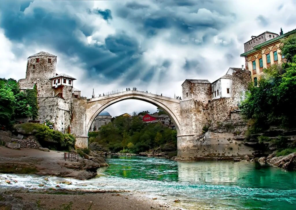 Balkan Üçlüsü Turu Pegasus Hava Yolları ile Vizesiz / 3 Gece Otel Konaklamalı / İstanbul Çıkışlı