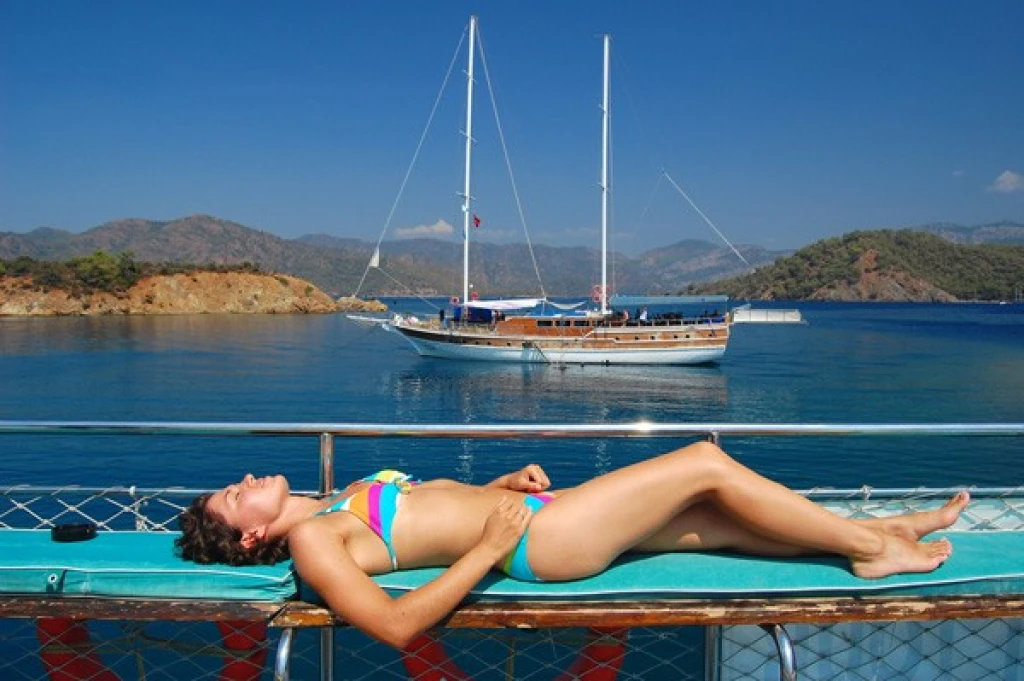Fethiye Kekova 6 Gece 7 Gündüz Mavi Tur (18-39 yaş grubu )