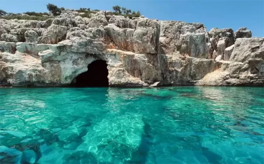 Demre Myra Kekova Tour from Alanya: Sunken City & St. Nicholas Church