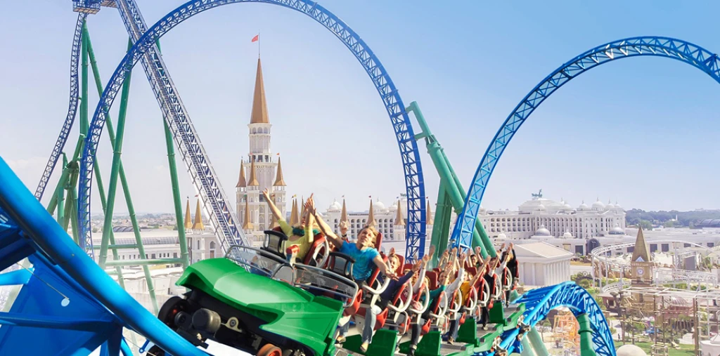 Antalya The Land of Legends Tema Park Turu – Transfer Dahil Eğlence Deneyimi