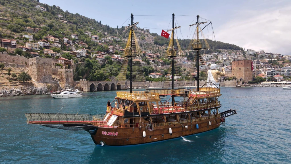 Alanya Pirate Boat Trip | & Foam Party Experience