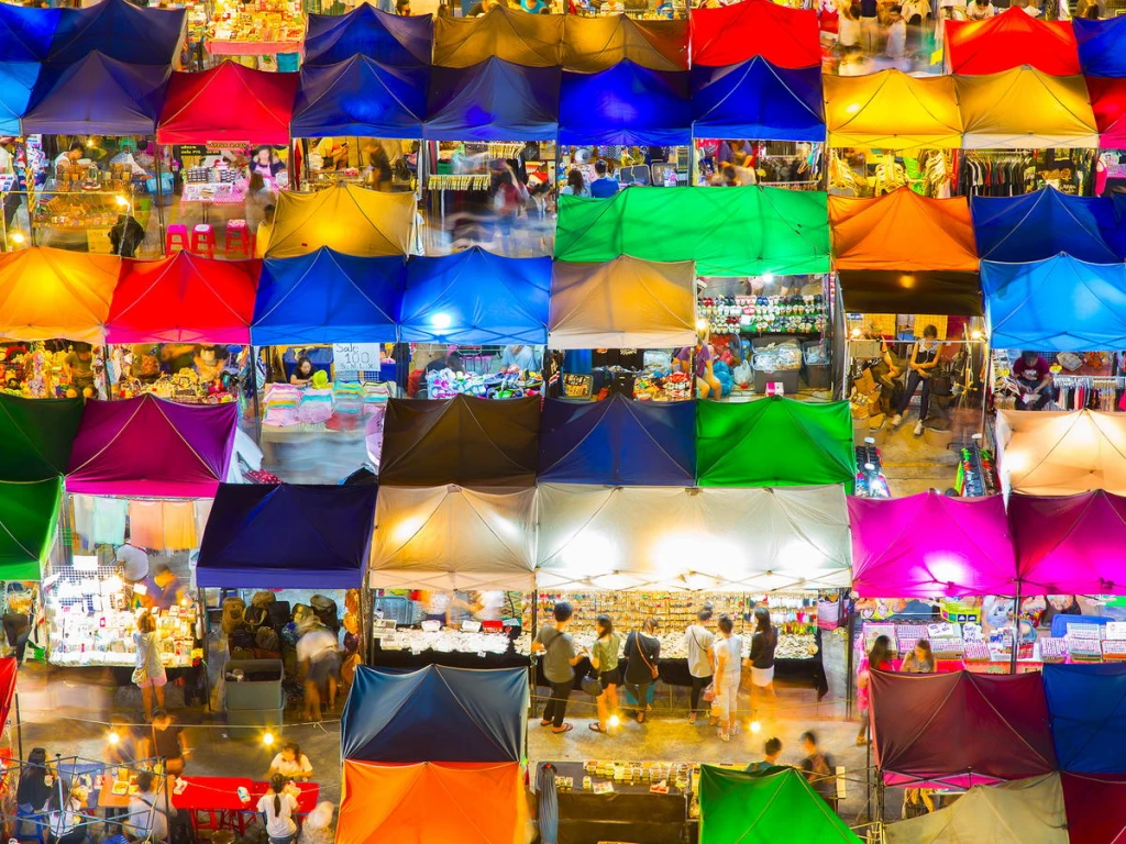 TOUR THY CON INCLUSIONE DI ESCURSIONI A BANGKOK E PHUKET