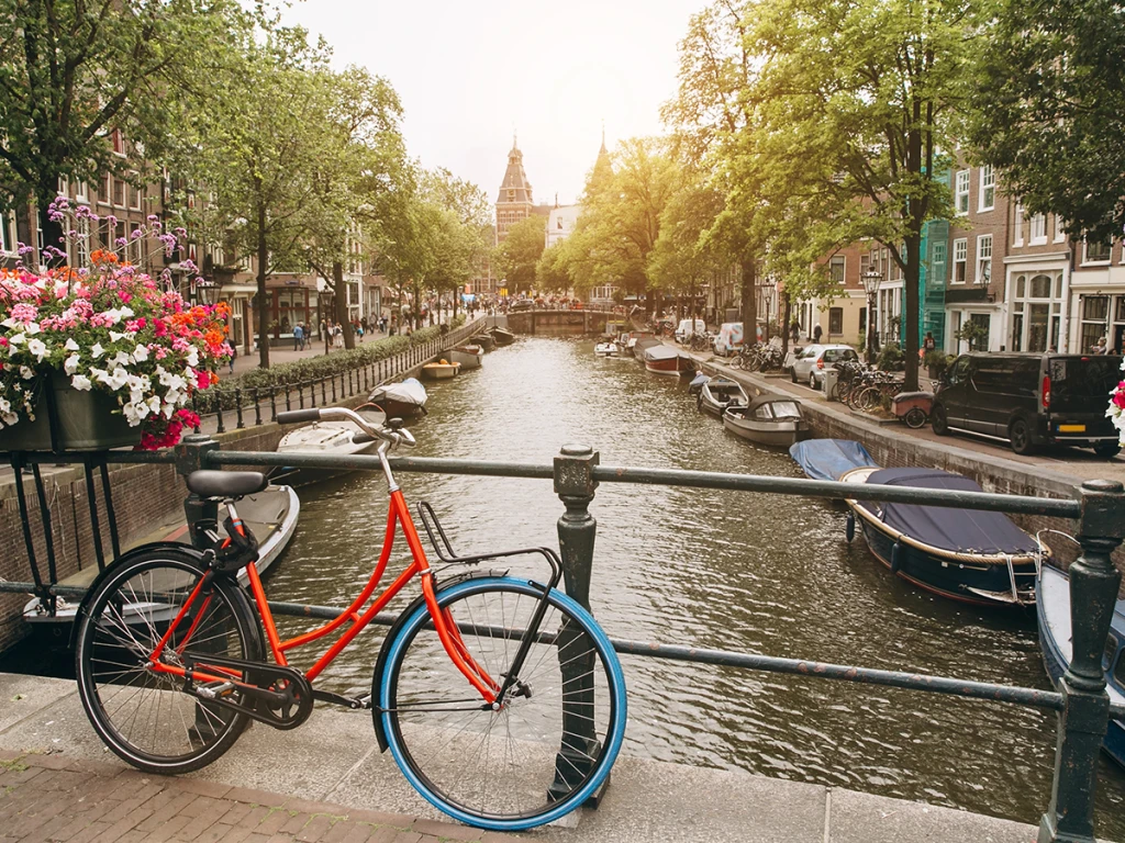 Oportunidade Grande Tour Benelux Paris Alemanha com a Ajet