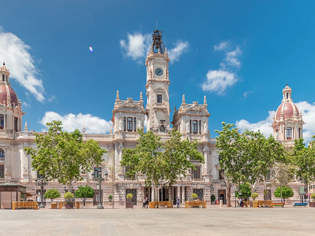 MAXI SPAIN AND ANDALUSIA TOUR WITH PGS