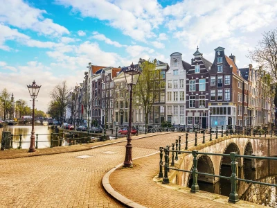 MAXI BENELUX - PARIS - ALSÁCIA 7 NOITES COM PGS