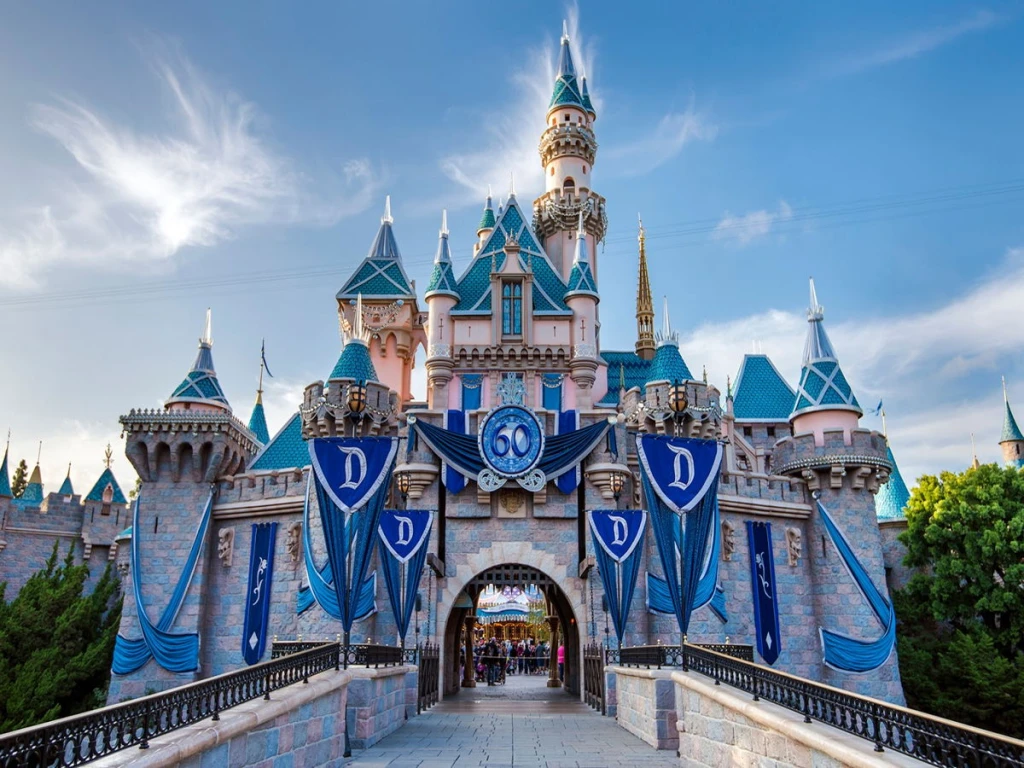 ΠΕΡΙΗΓΗΣΗ ΣΤΟ DISNEYLAND ΠΑΡΙΣΙ 3 ΝΥΧΤΕΣ ΜΕ ΤΙΣ ΑΕΡΟΠΟΡΙΚΕΣ ΕΤΑΙΡΕΙΕΣ PEGASUS