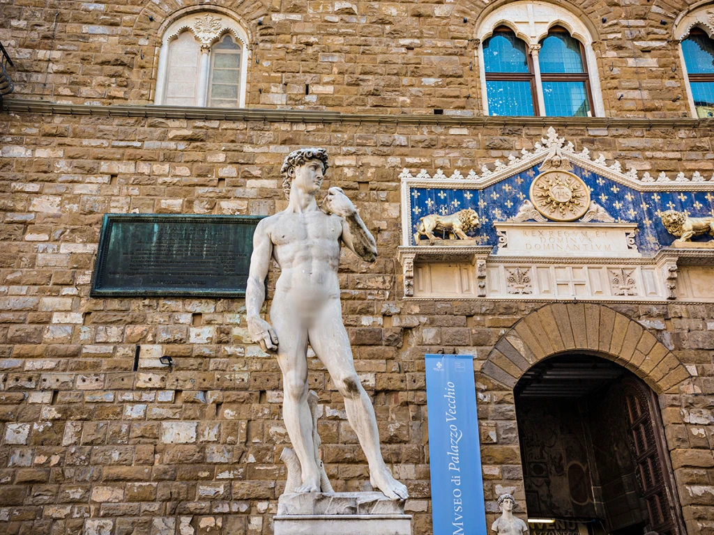 Большое итальянское турне с авиакомпанией AJET