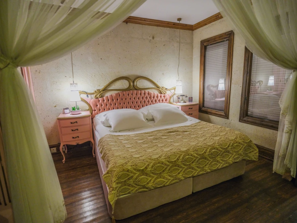 Kapadokya Balayı Minia Cave 101