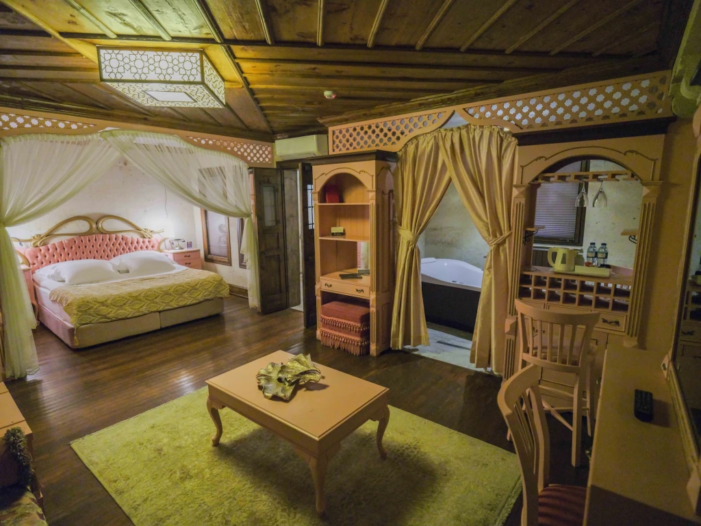 Kapadokya Balayı Minia Cave 102