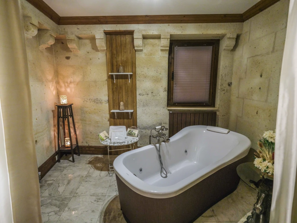 Kapadokya Balayı Minia Cave 102