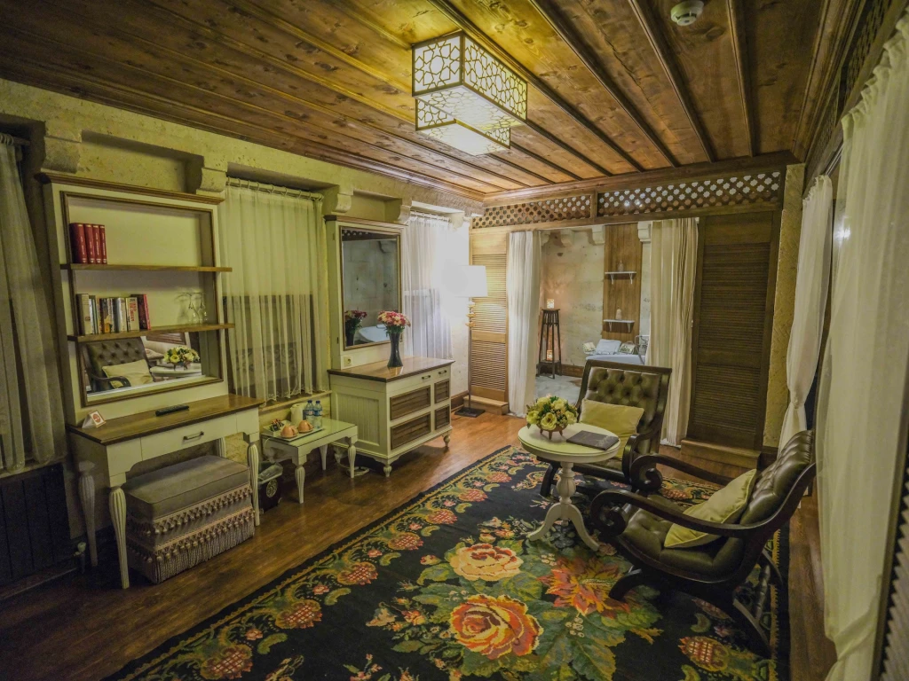 Kapadokya Balayı Minia Cave 102