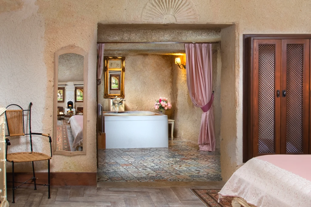 Kapadokya Balayı Minia Cave 403