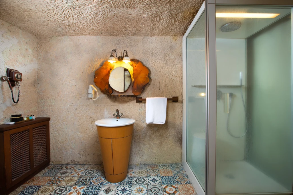 Kapadokya Balayı Minia Cave 403