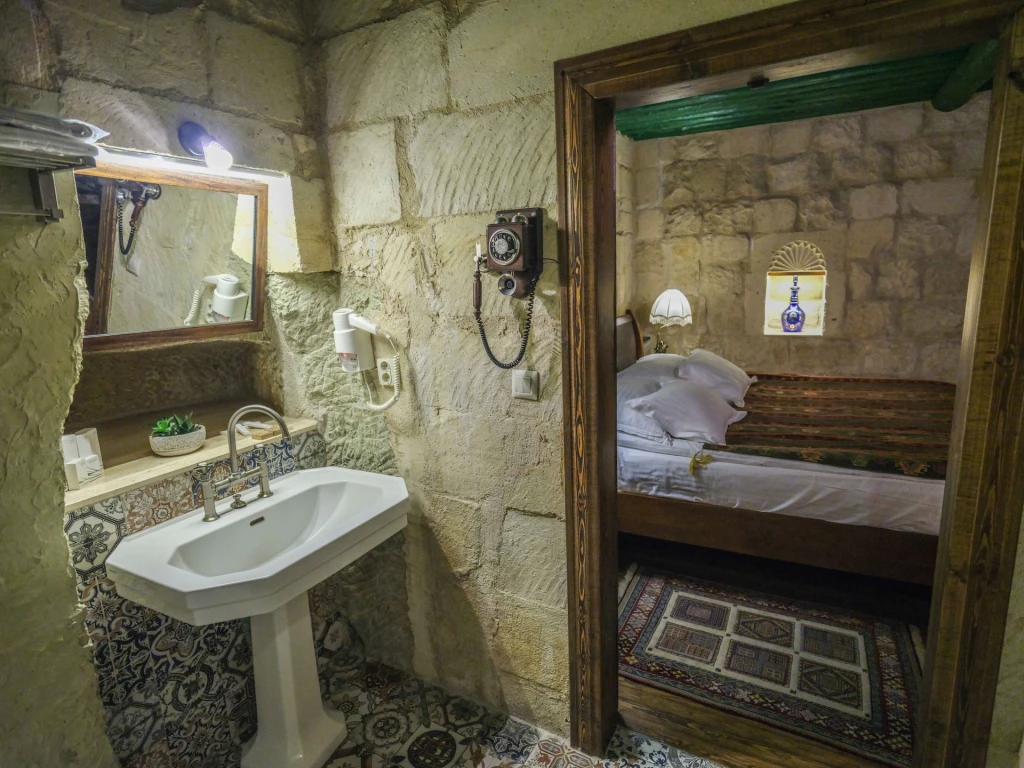 Kapadokya Balayı Minia Cave 404