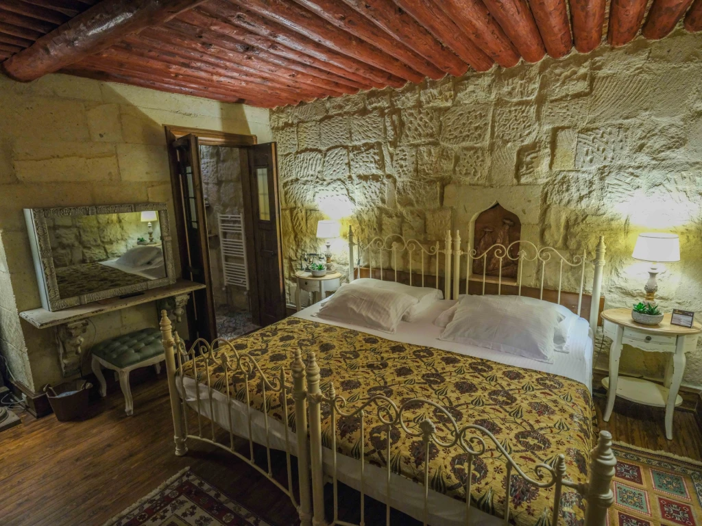 Kapadokya Balayı Minia Cave 405