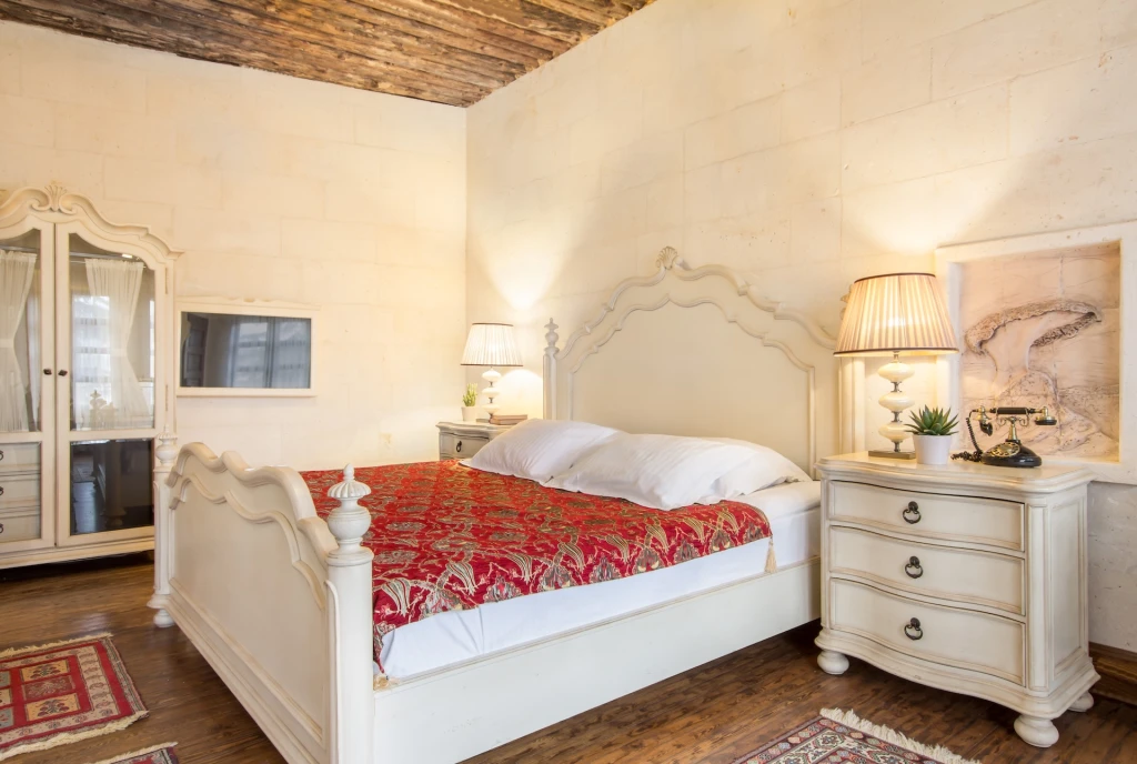 Kapadokya Balayı Minia Cave 504