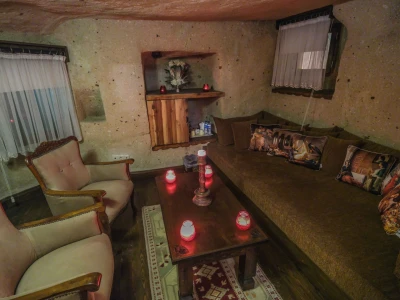 Kapadokya Balayı Minia Cave 603 | Özel Havuzlu Mağara Suite