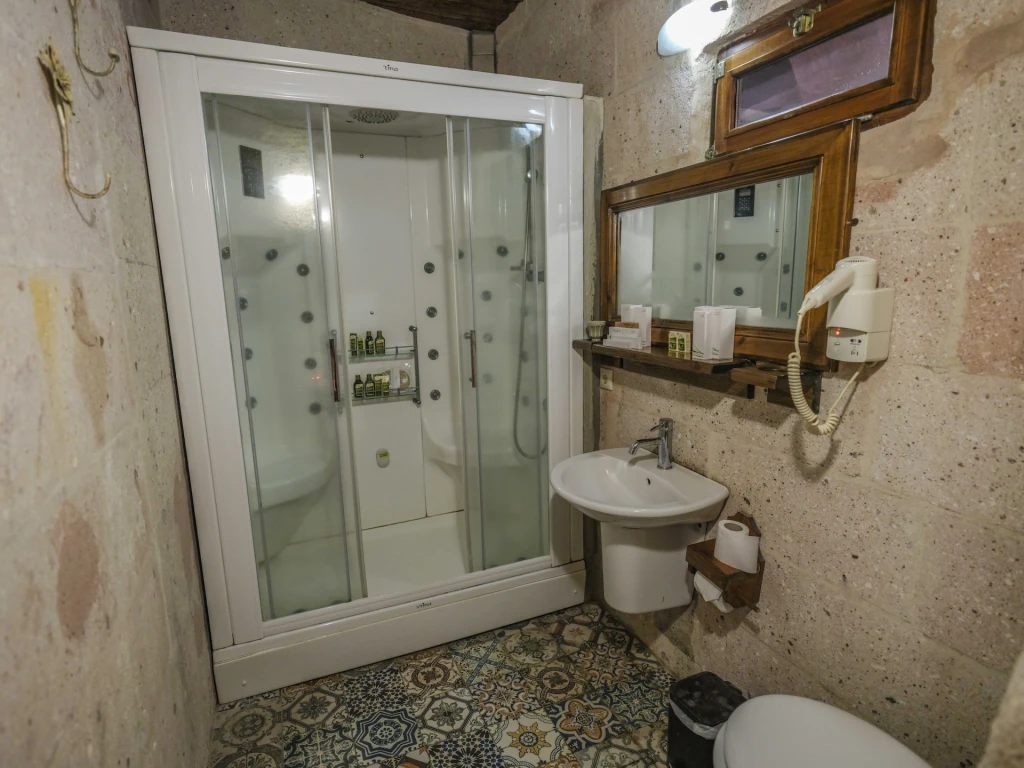 Kapadokya Balayı Minia Cave 603