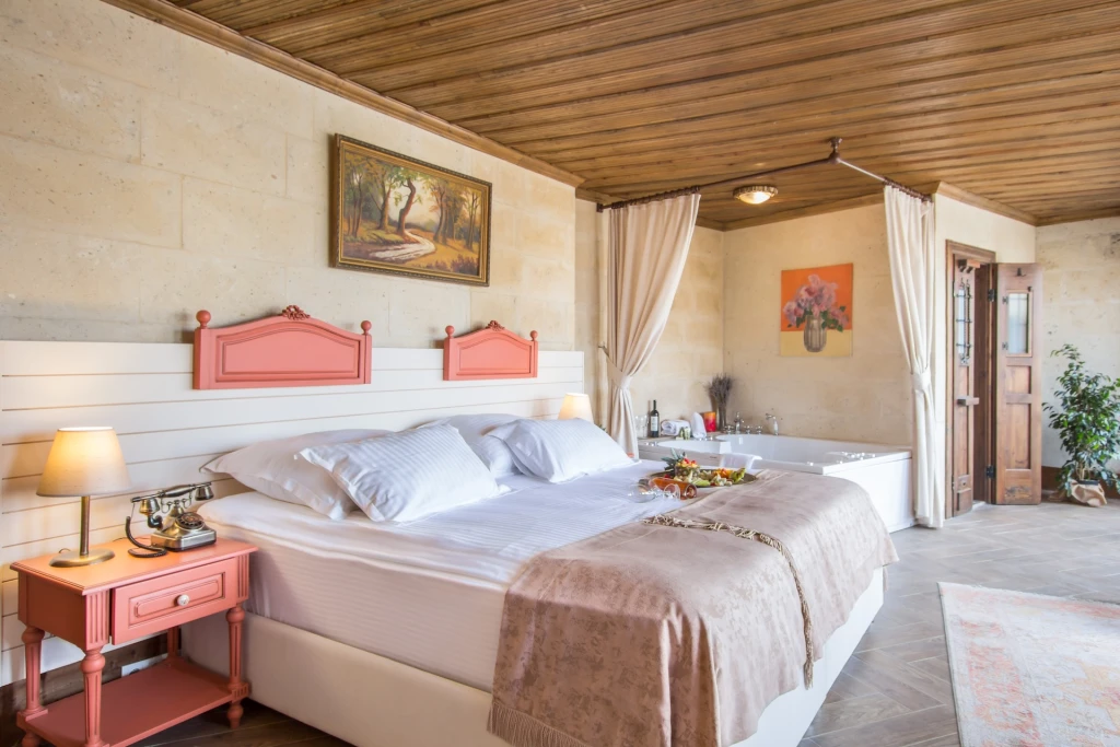 Kapadokya Balayı Minia Cave 705 Manzara