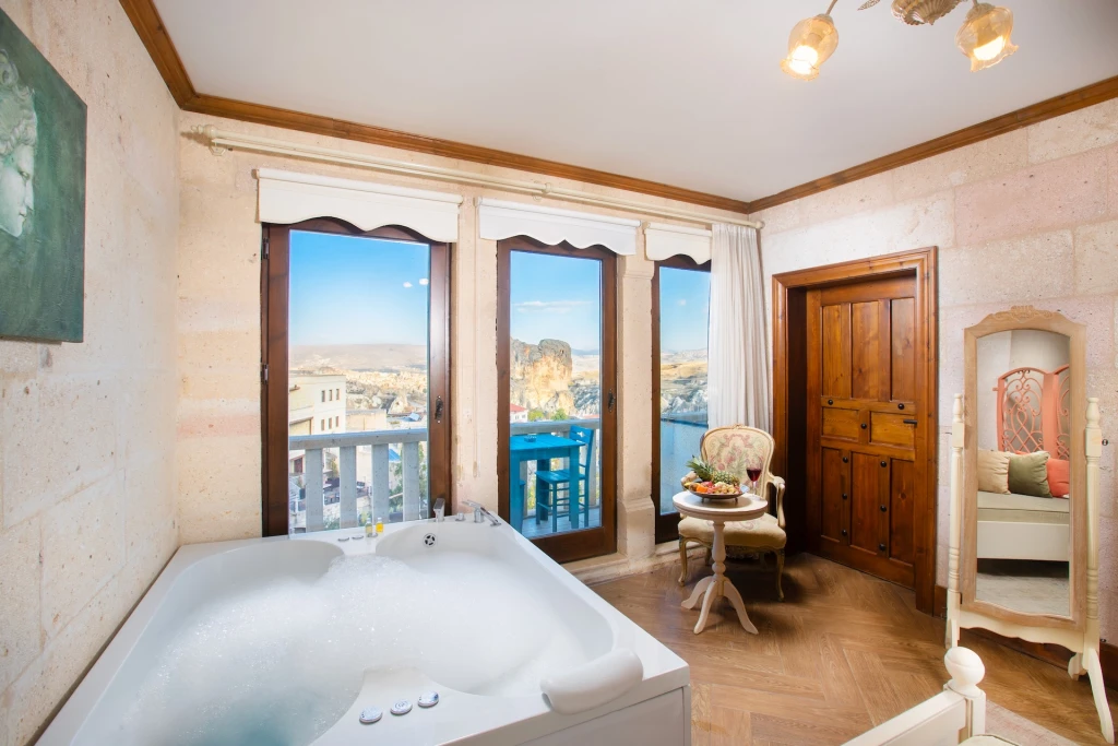 Kapadokya Balayı Minia Cave 706 Manzara