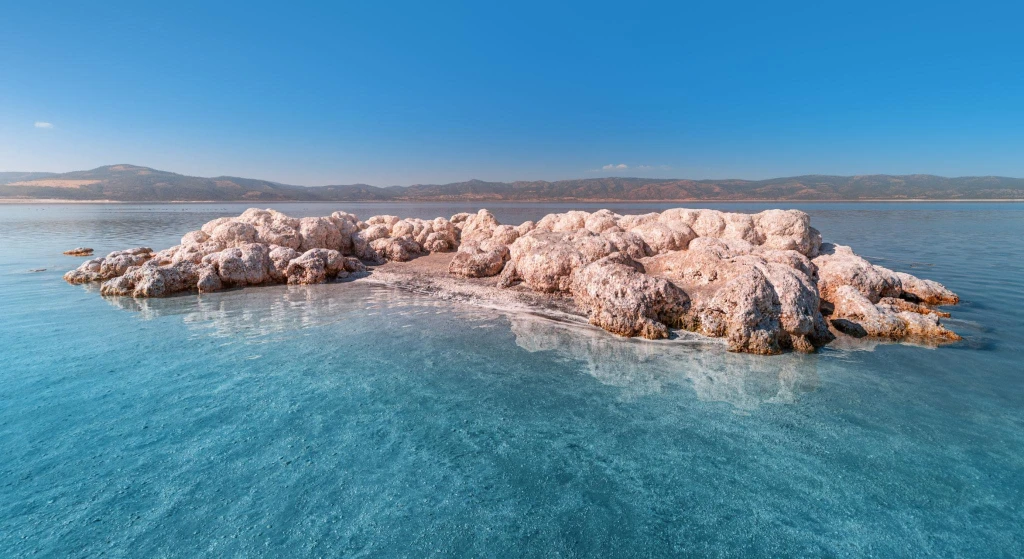 Lakes Region Tour: Salda Lake, the Turkish Maldives