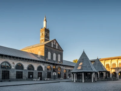 УЧАСТИЕ В КЛАССИЧЕСКОМ ТУРЕ ГАП С ПРЕВОЗКОЙ НА САМОЛЕТЕ (3 НОЧИ ПРОЖИВАНИЕ В ОТЕЛЕ)