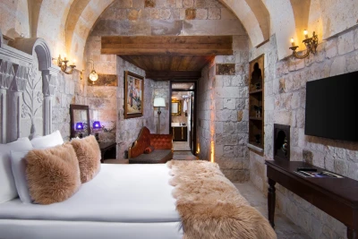 Kapadokya Taş Konsept Balayı Paketi (3 Gün 2 Gece)