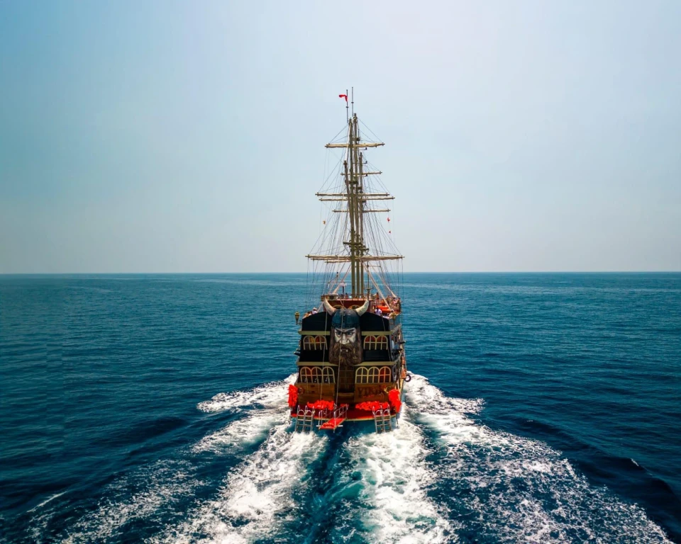 Alanya Pirate Boat Trip: All-Inclusive Coastal Adventure & Foam Party