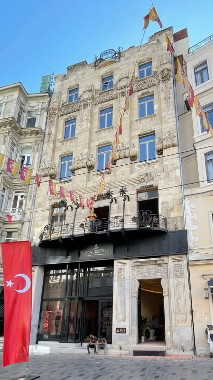 Istanbul: Galata, Taksim, Istiklal & Karaköy Walking Tour