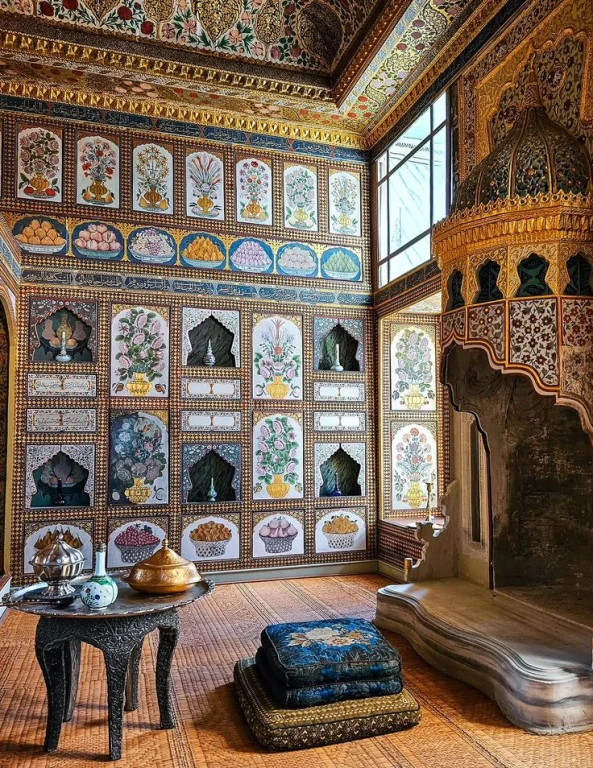 Istanbul: Topkapi Palace and Harem Museum Tour with Ticket