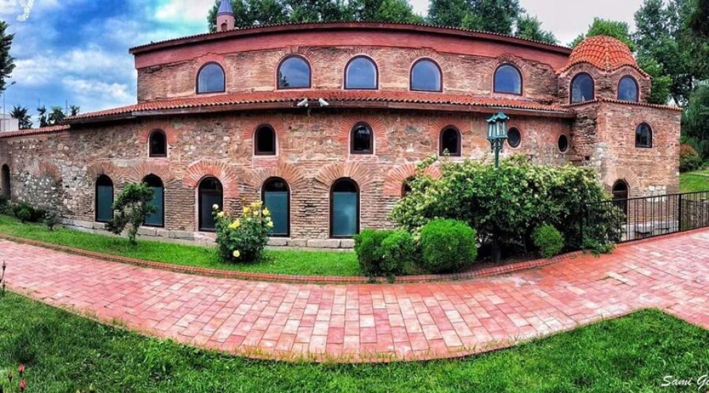 🌿 YALOVA – İZNİK GÜNÜBİRLİK TURU 🏛️✨