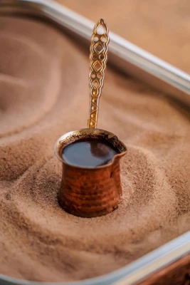 Istanbul: Bengkel Kopi Turki Dibrew Pasir di Bandar Lama